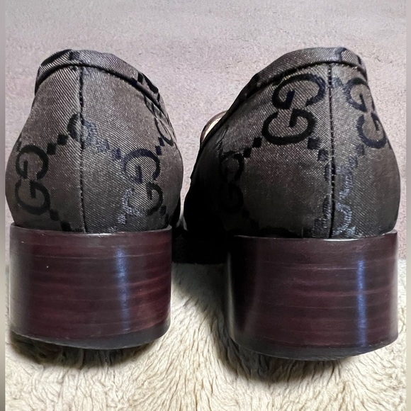 EUC. GUCCI LOAFER SHOES - Picture 4 of 7